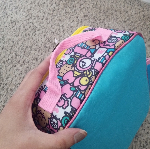 Hello Kitty Women's Bow-Tastic Lunchbox Size Small - Picture 6 of 7